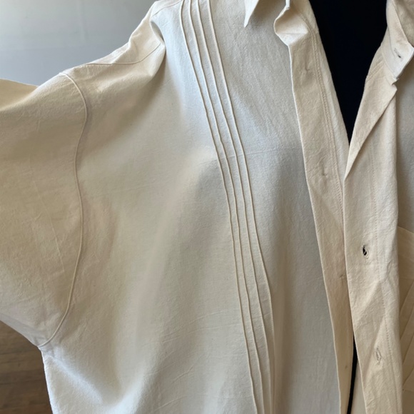 Medium weight cream, 5X button-down, short sleeve button down - Picture 11 of 13